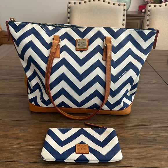 Dooney & Bourke Handbags - Dooney & Bourke Blue Chevron Tote with Tan Accents And Wallet